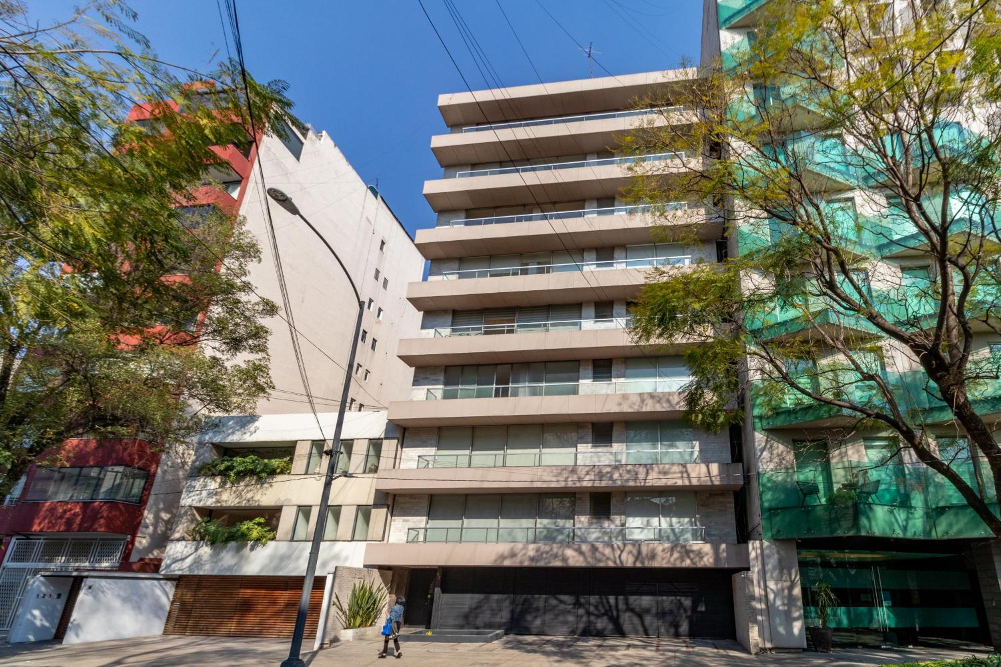 Apartment Modern Flat By Polanco Balcony Pet Friendly